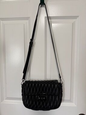 Badgley Mischka Black Quilted Crossbody Bag